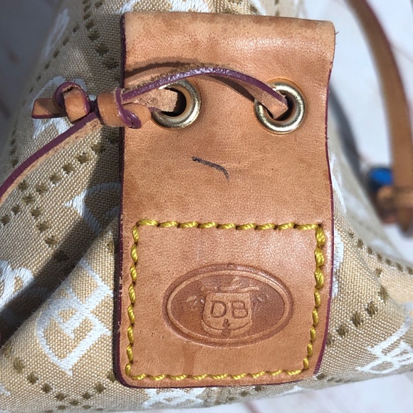 Dooney & Bourke brown leather and canvas shoulder bag - Picture 12 of 15